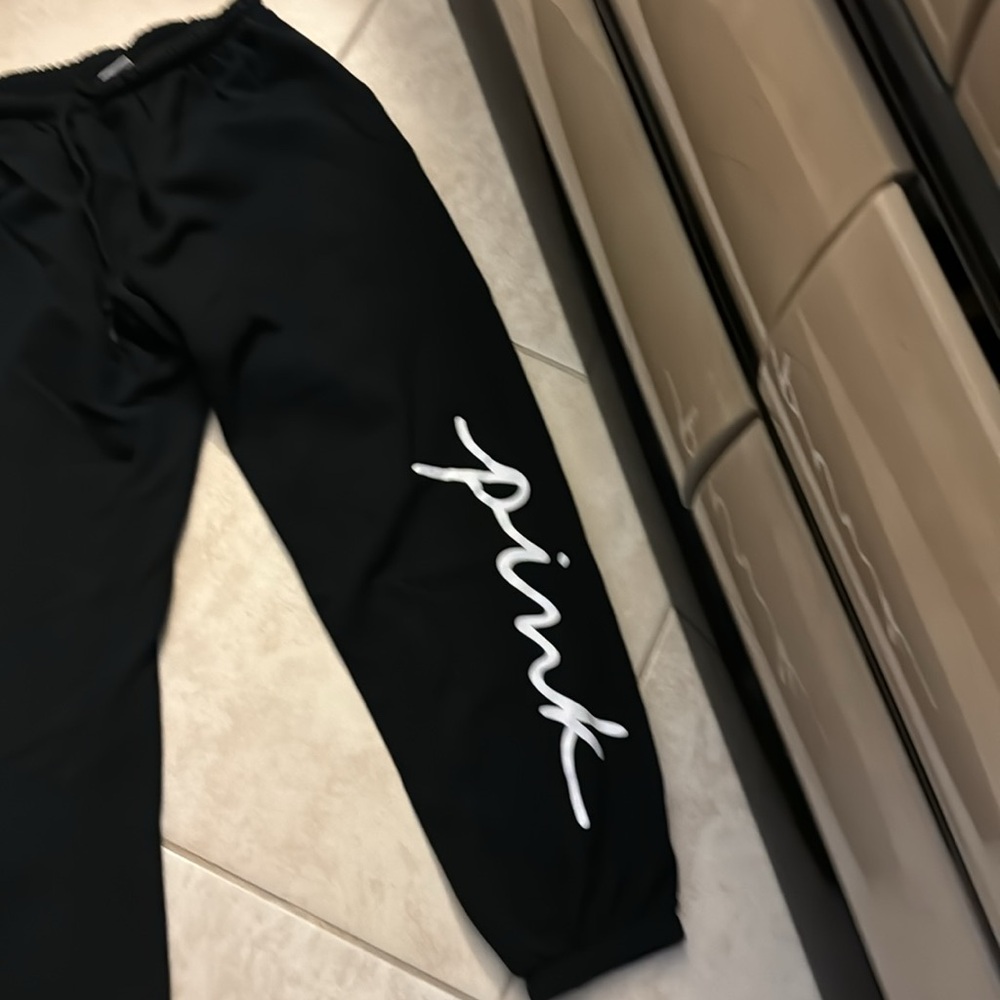 Pink script sweatpants - Picture 2 of 3